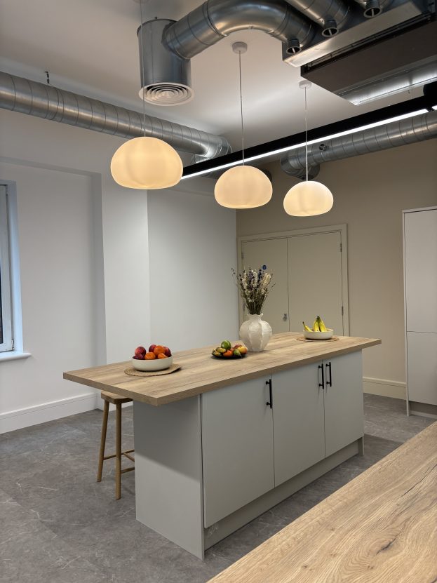 northspring-temple-street_redbrain-suite_solidground_2025-12