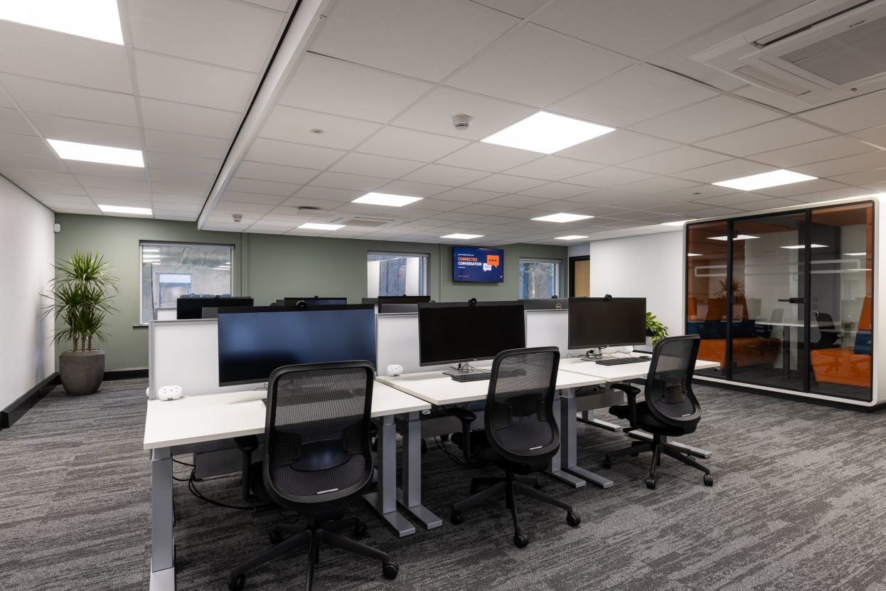 liberty-global-bradford-interior-photography-workspace-design-build_028